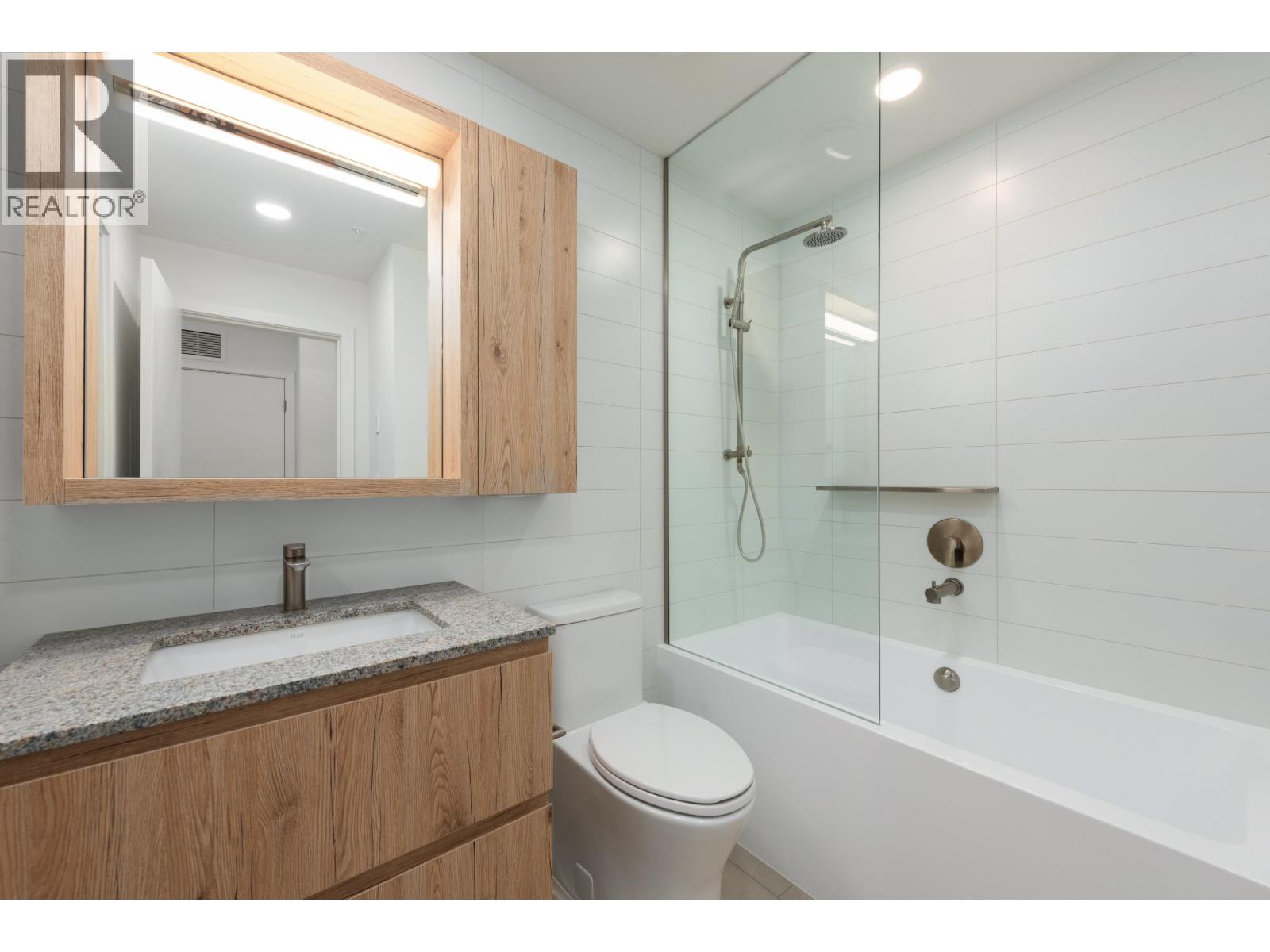 401 1506 SCOTT CRESCENT, Squamish