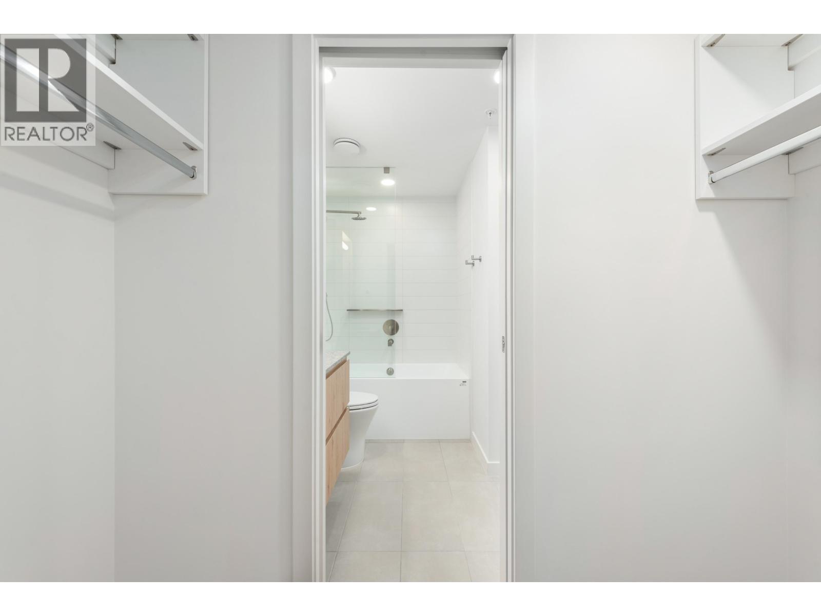 401 1506 SCOTT CRESCENT, Squamish