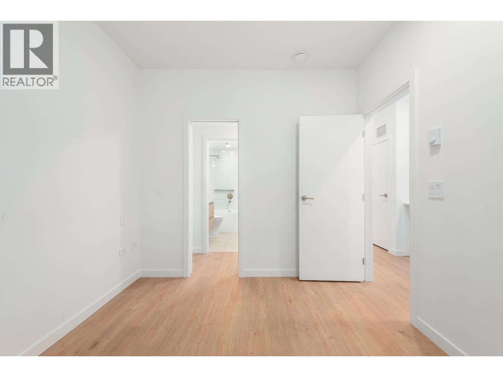 401 1506 SCOTT CRESCENT, Squamish