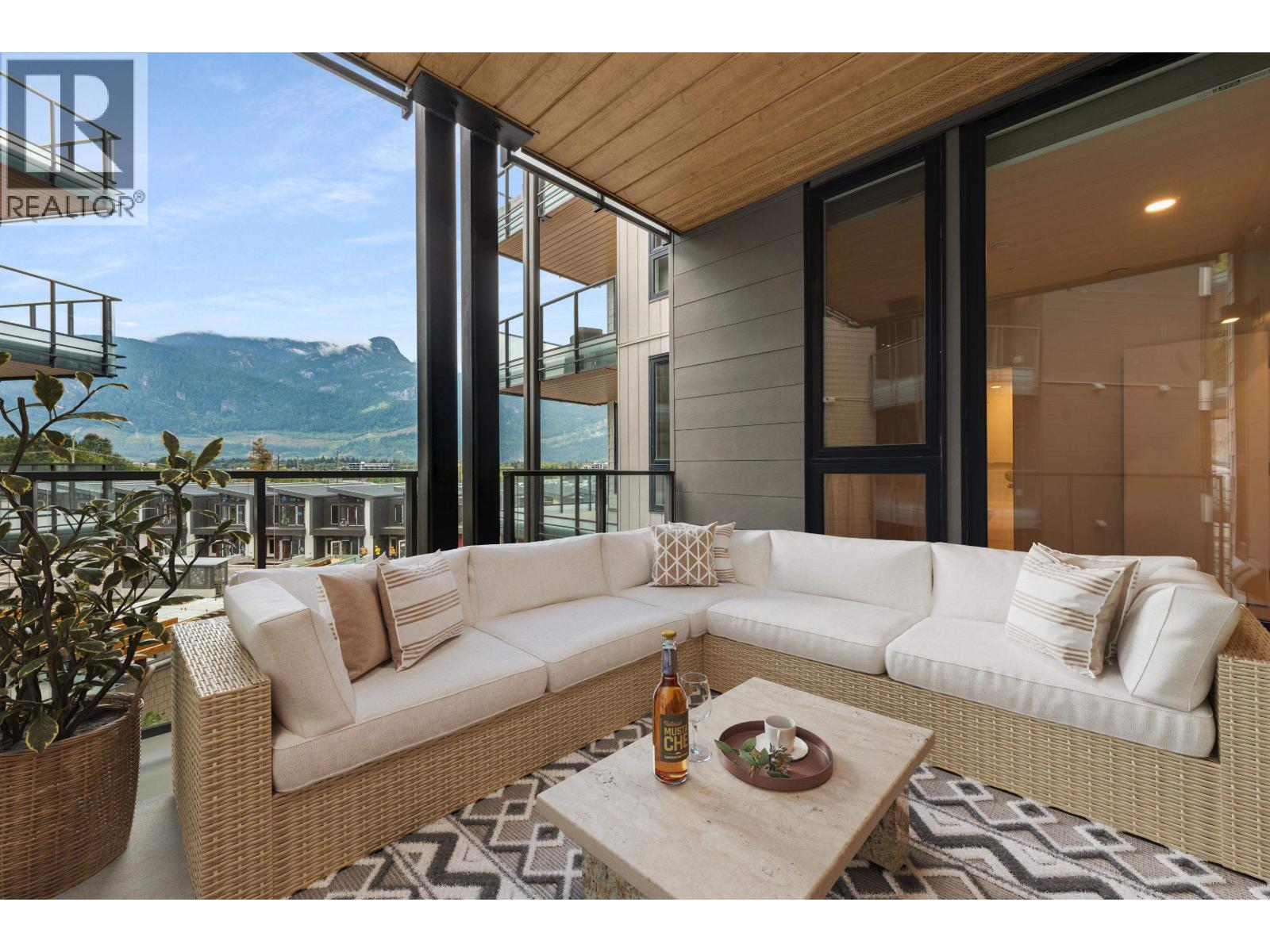 401 1506 SCOTT CRESCENT, Squamish