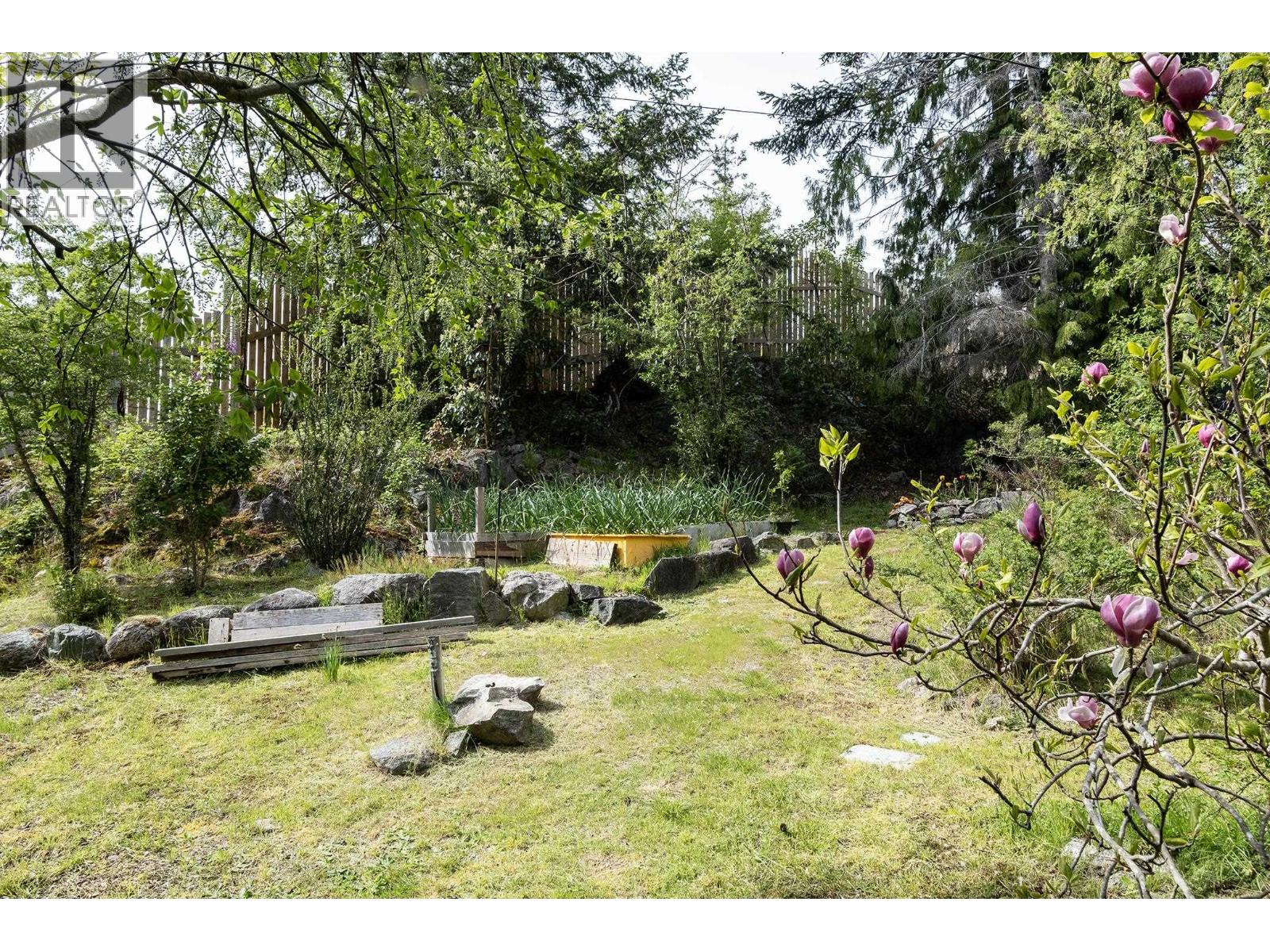 11832 SUNSHINE COAST HIGHWAY, Pender Harbour