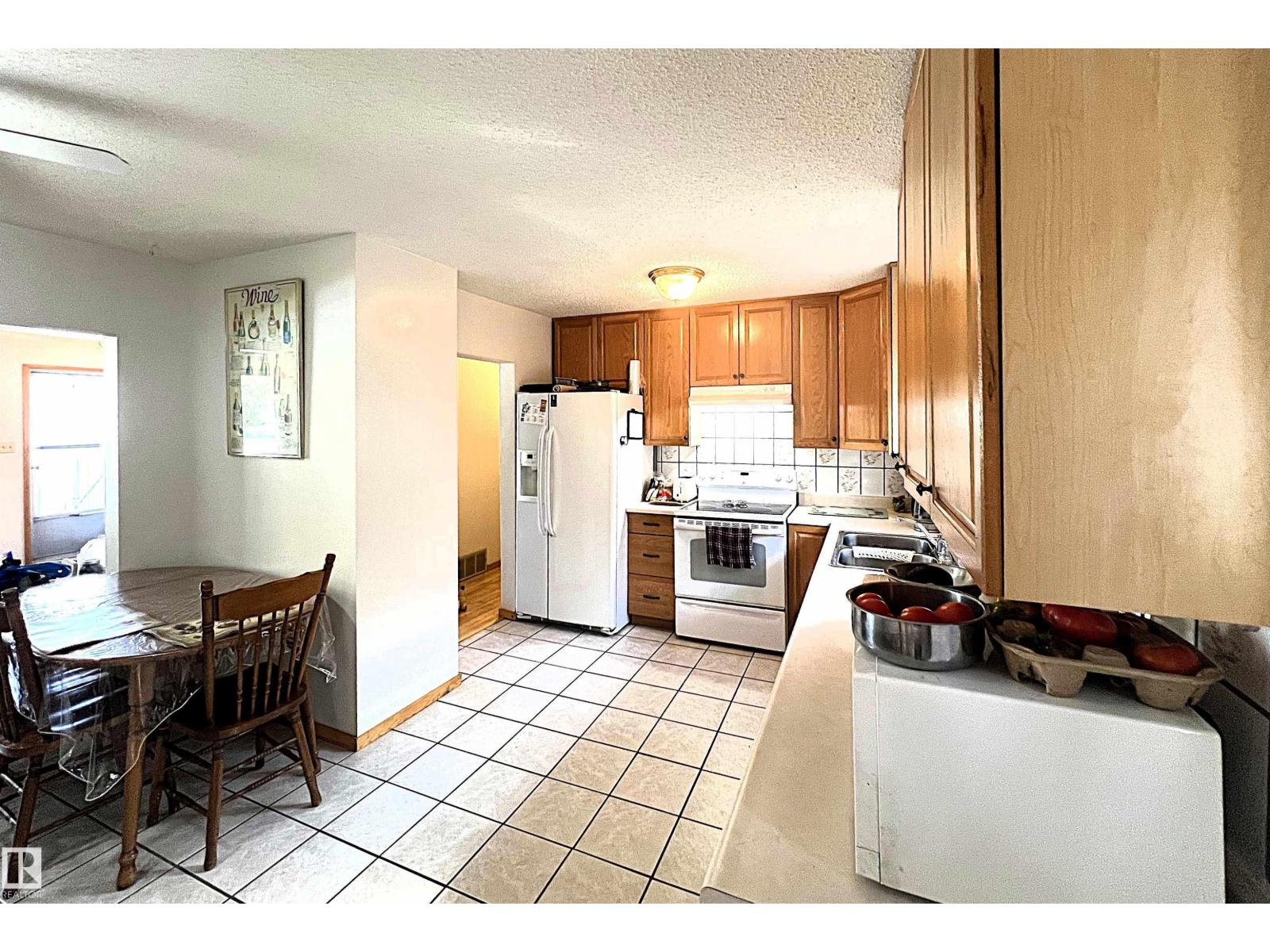 Single Family House Raised bungalow for Sale in    AV NW Edmonton 