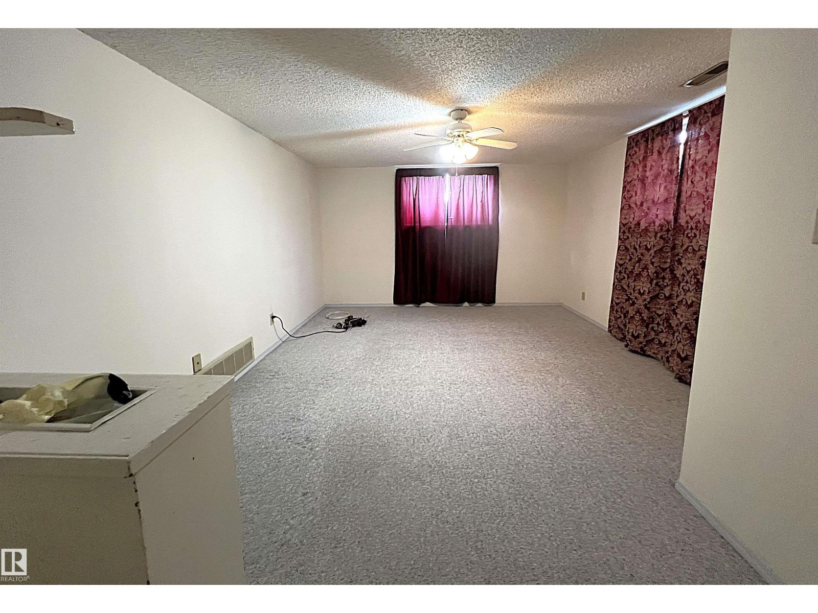Single Family House Raised bungalow for Sale in    AV NW Edmonton 