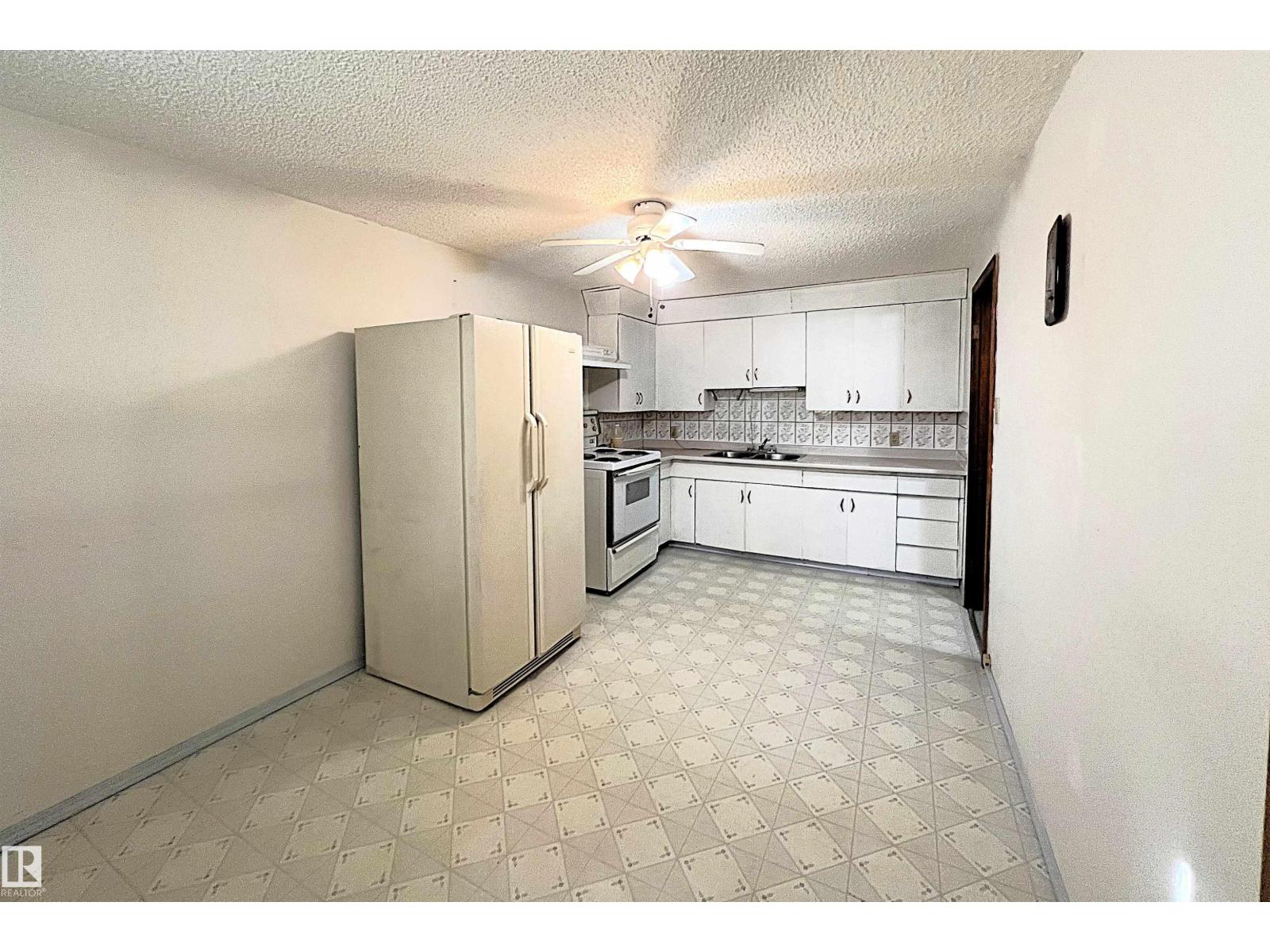 Single Family House Raised bungalow for Sale in    AV NW Edmonton 