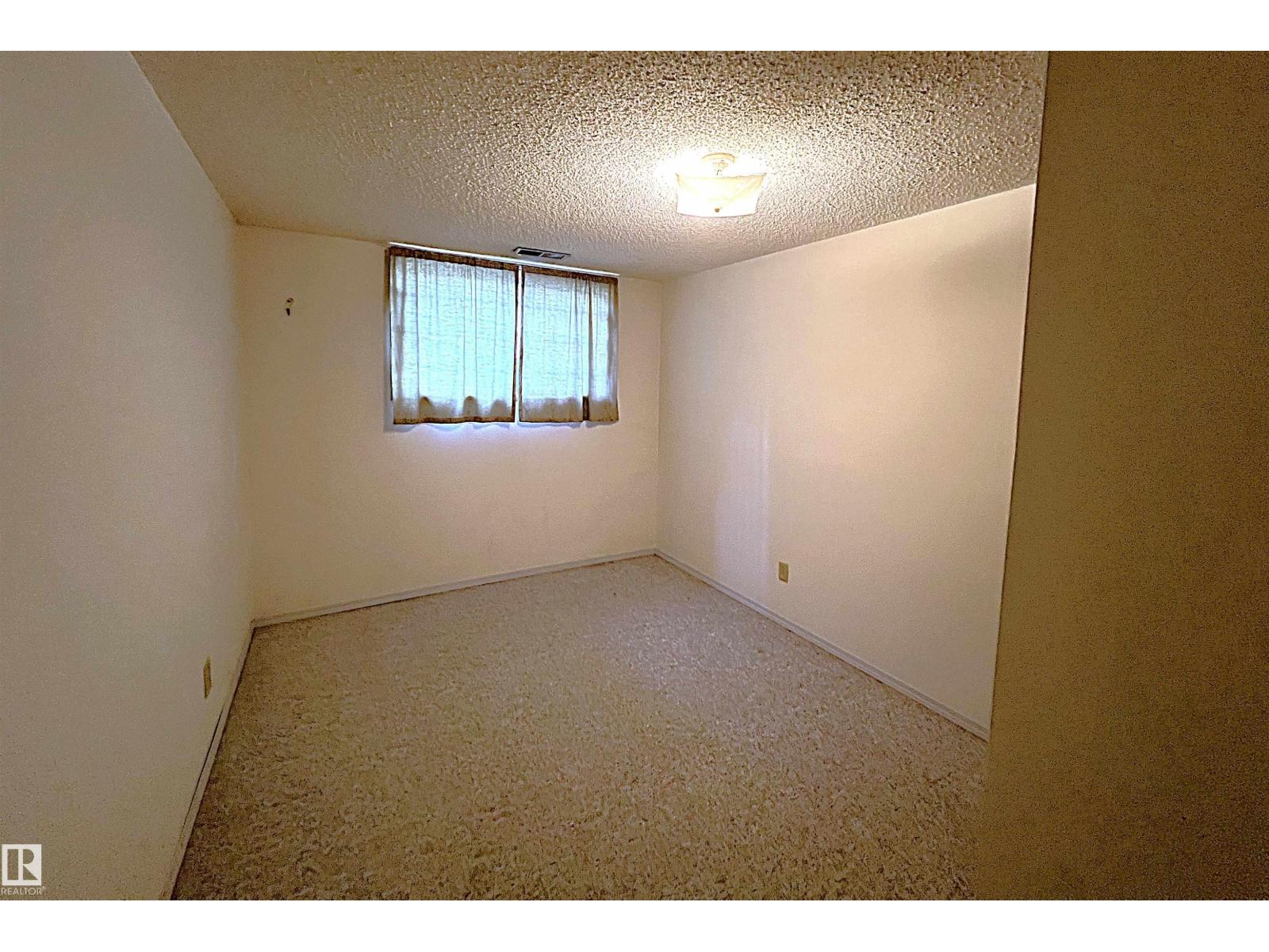 Single Family House Raised bungalow for Sale in    AV NW Edmonton 