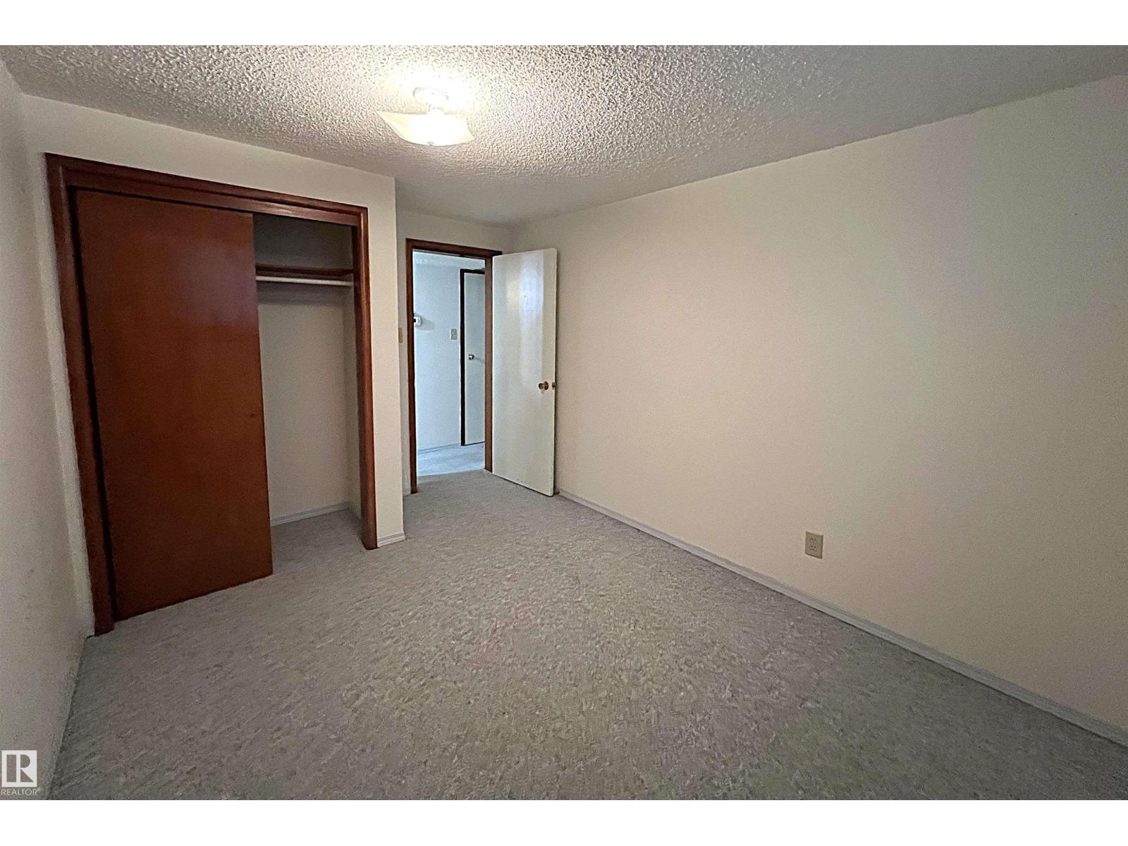 Single Family House Raised bungalow for Sale in    AV NW Edmonton 