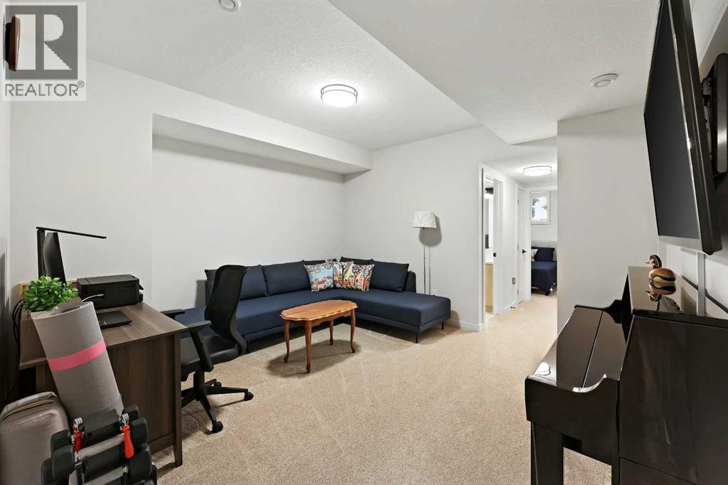 36 Heritage Lane, Cochrane