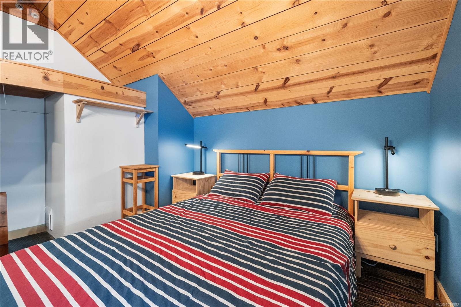 1000 Cruikshank Ridge, Courtenay