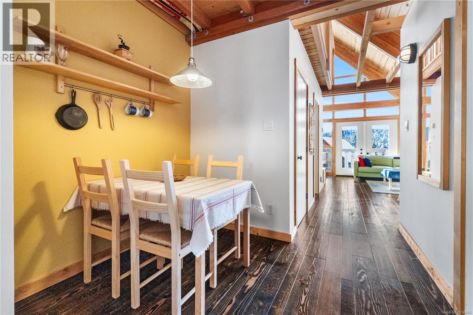 1000 Cruikshank Ridge, Courtenay