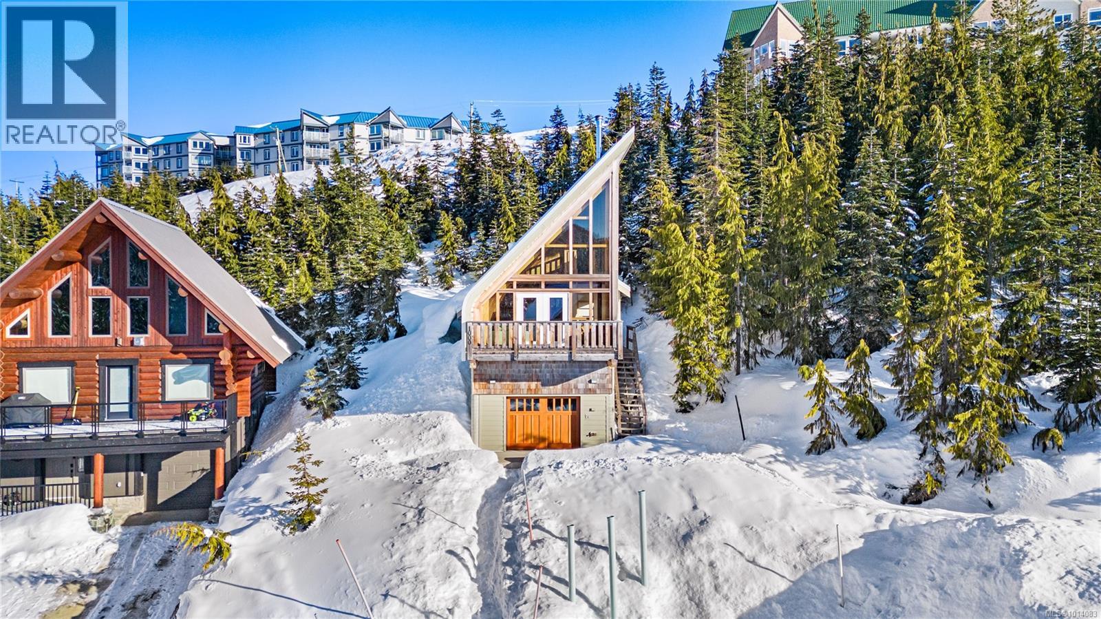 1000 Cruikshank Ridge, Courtenay