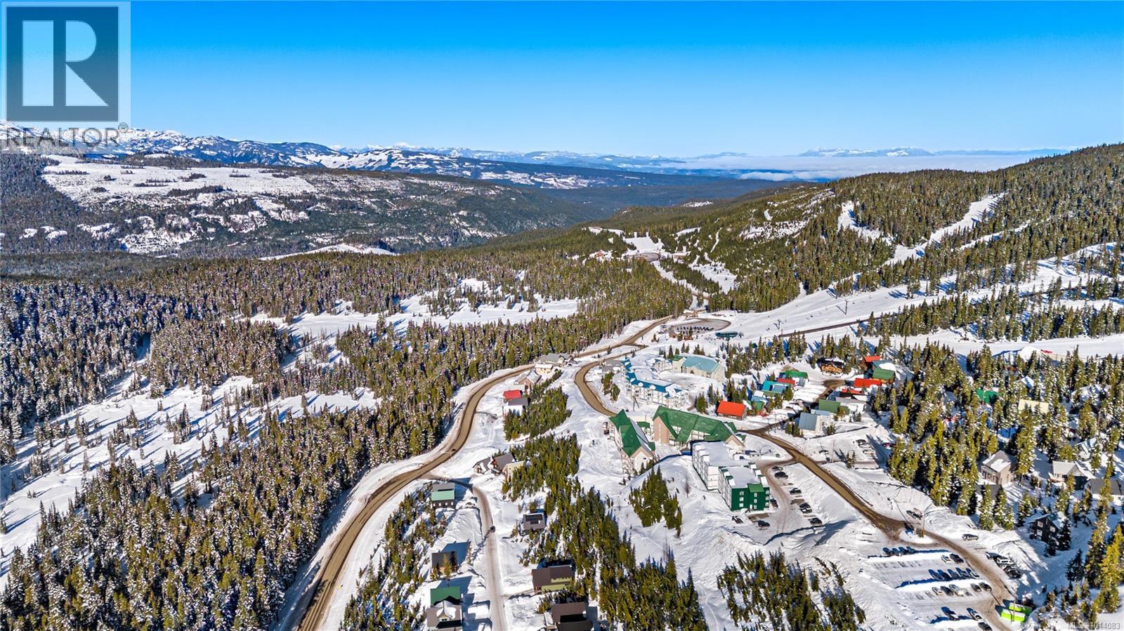 1000 Cruikshank Ridge, Courtenay