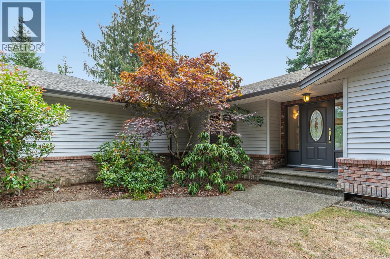 1010 Middlegate Rd, Errington