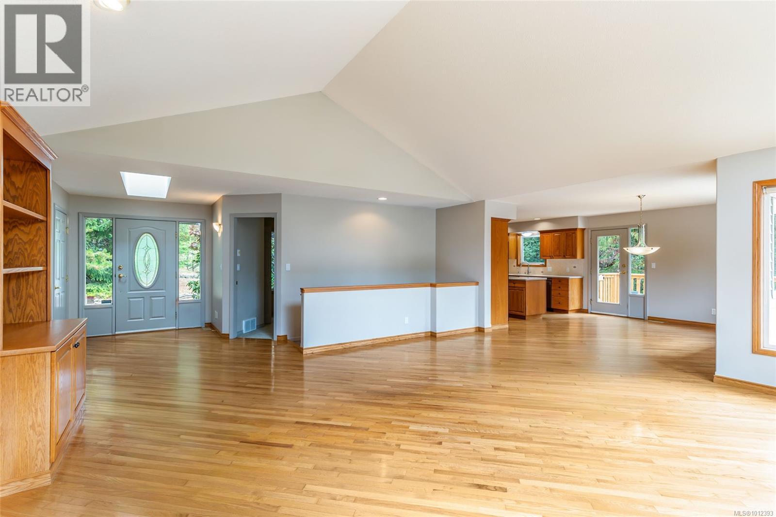 1010 Middlegate Rd, Errington