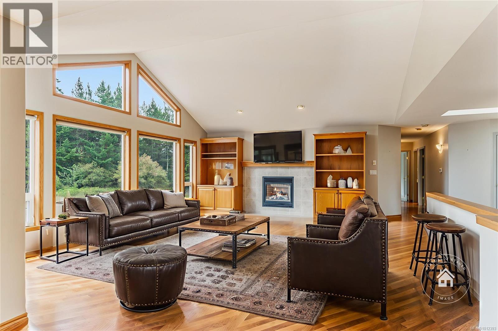 1010 Middlegate Rd, Errington