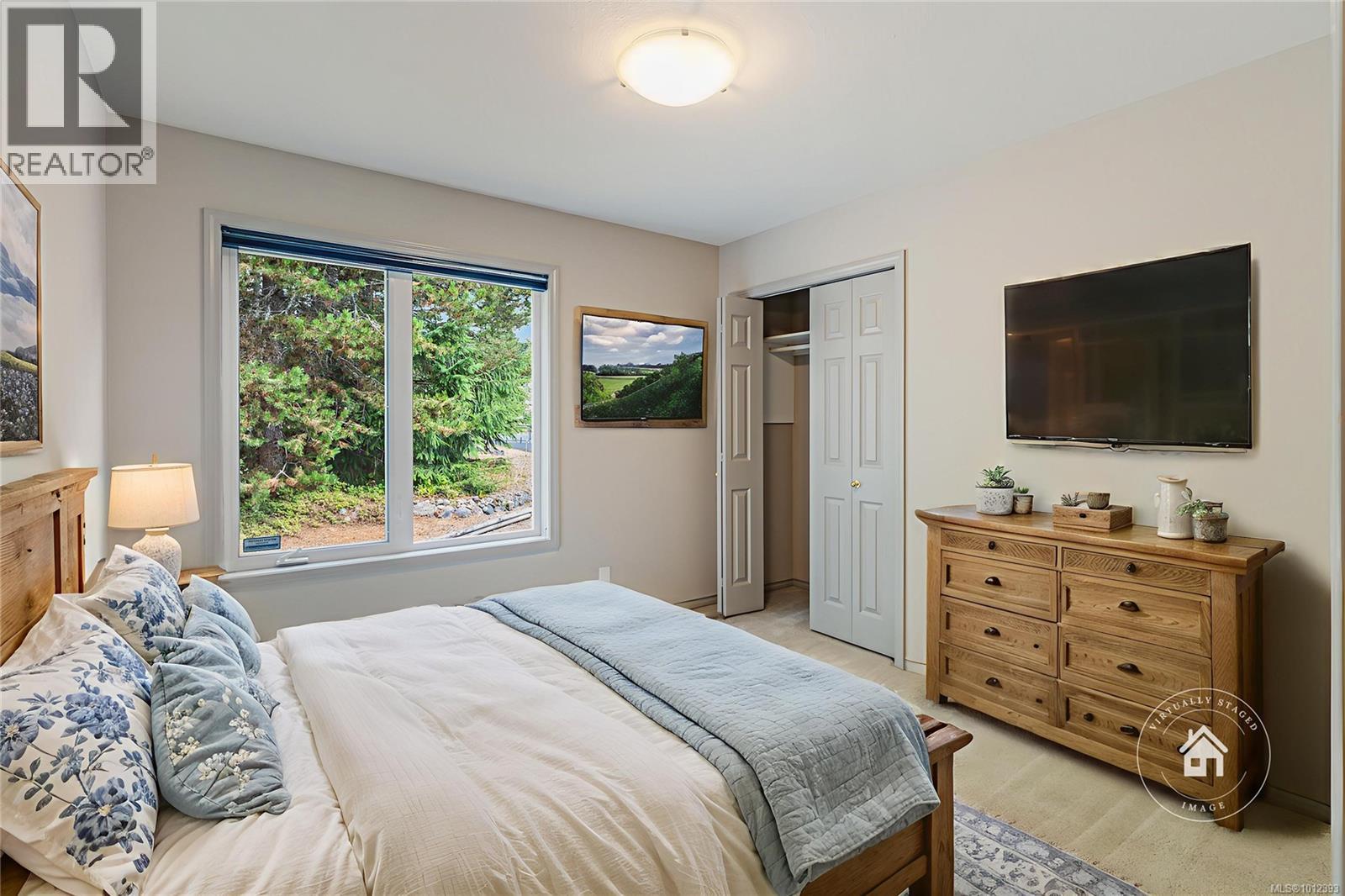 1010 Middlegate Rd, Errington
