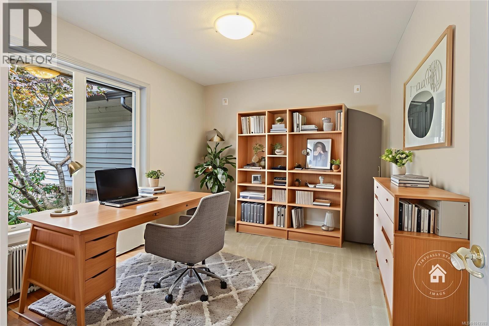 1010 Middlegate Rd, Errington