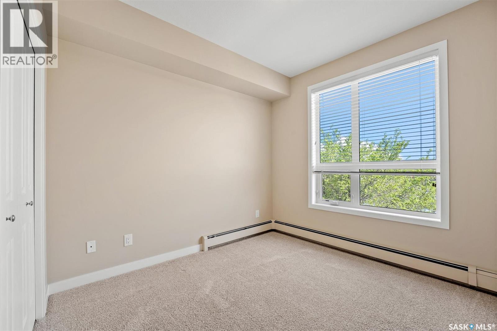 Single Family House Low rise for Sale in   Moss AVENUE Saskatoon 