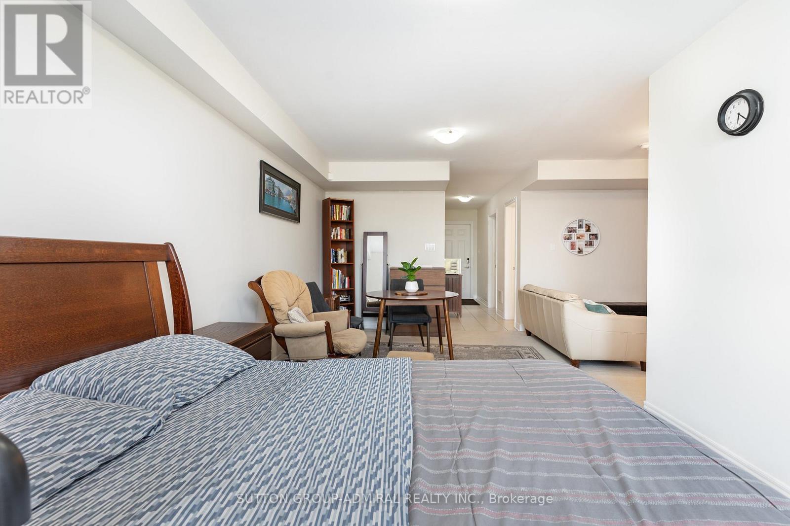 Single Family House for Sale in  GRAND TRUNK AVENUE Vaughan (Patterson) 