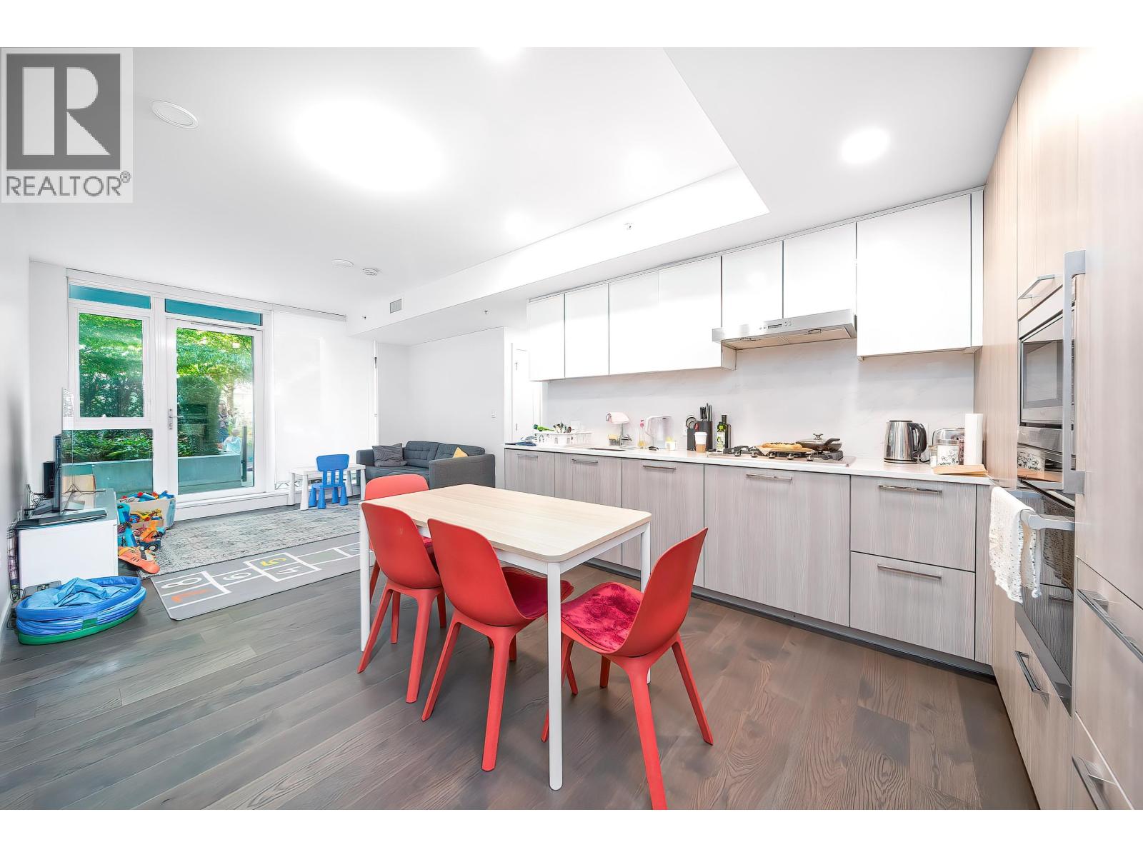 #500-3331 NO.3 Road, Richmond