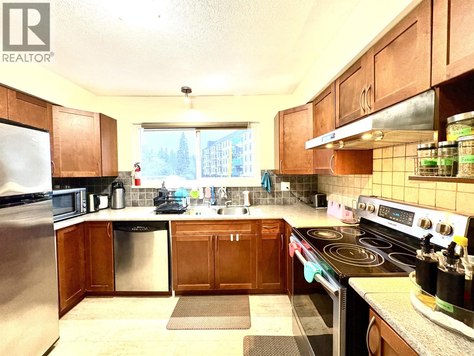 257 ANGELA DRIVE, Port Moody