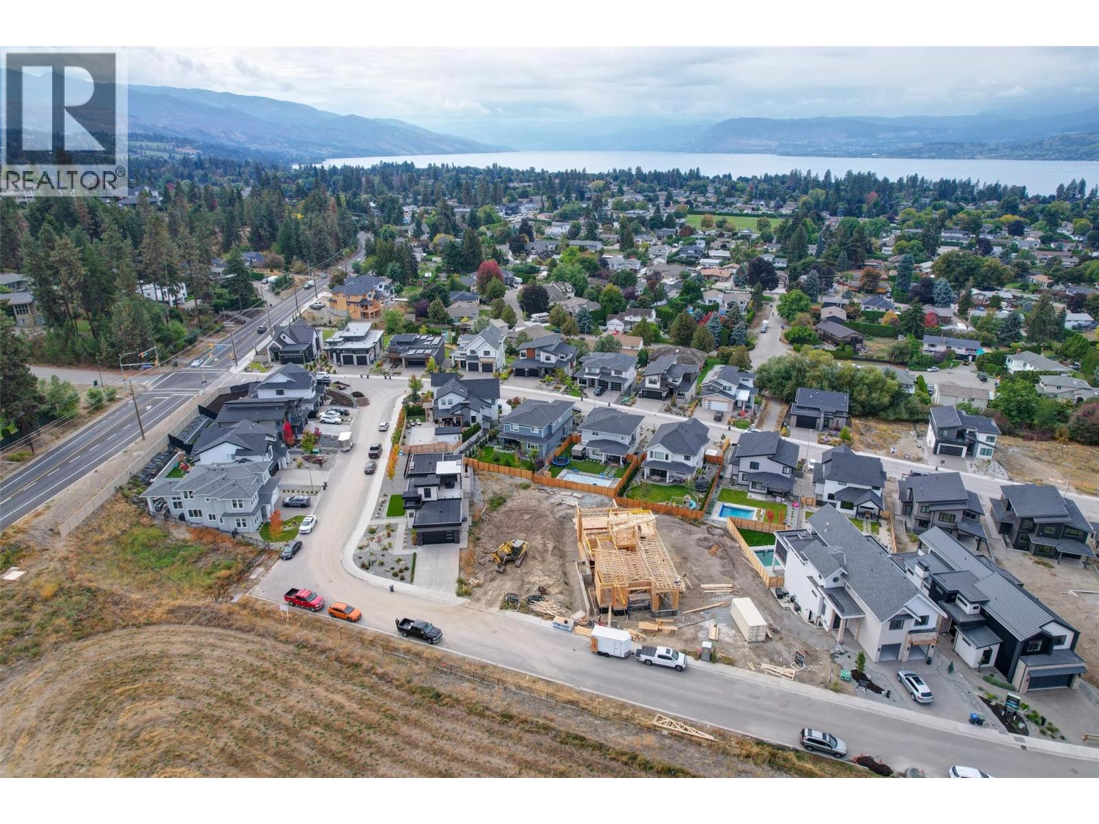  4290 Ladd Court, Kelowna