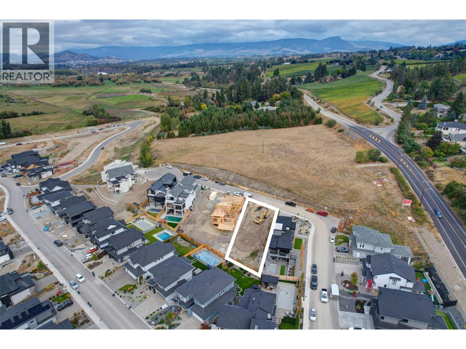  4290 Ladd Court, Kelowna
