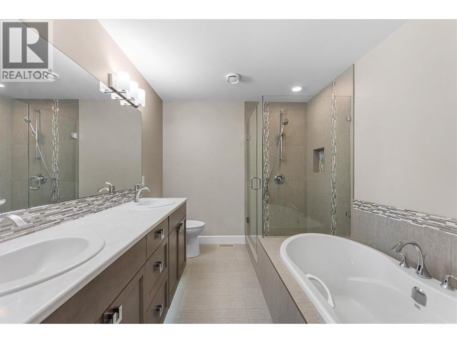 5 1342 Shaunna Road, Kelowna