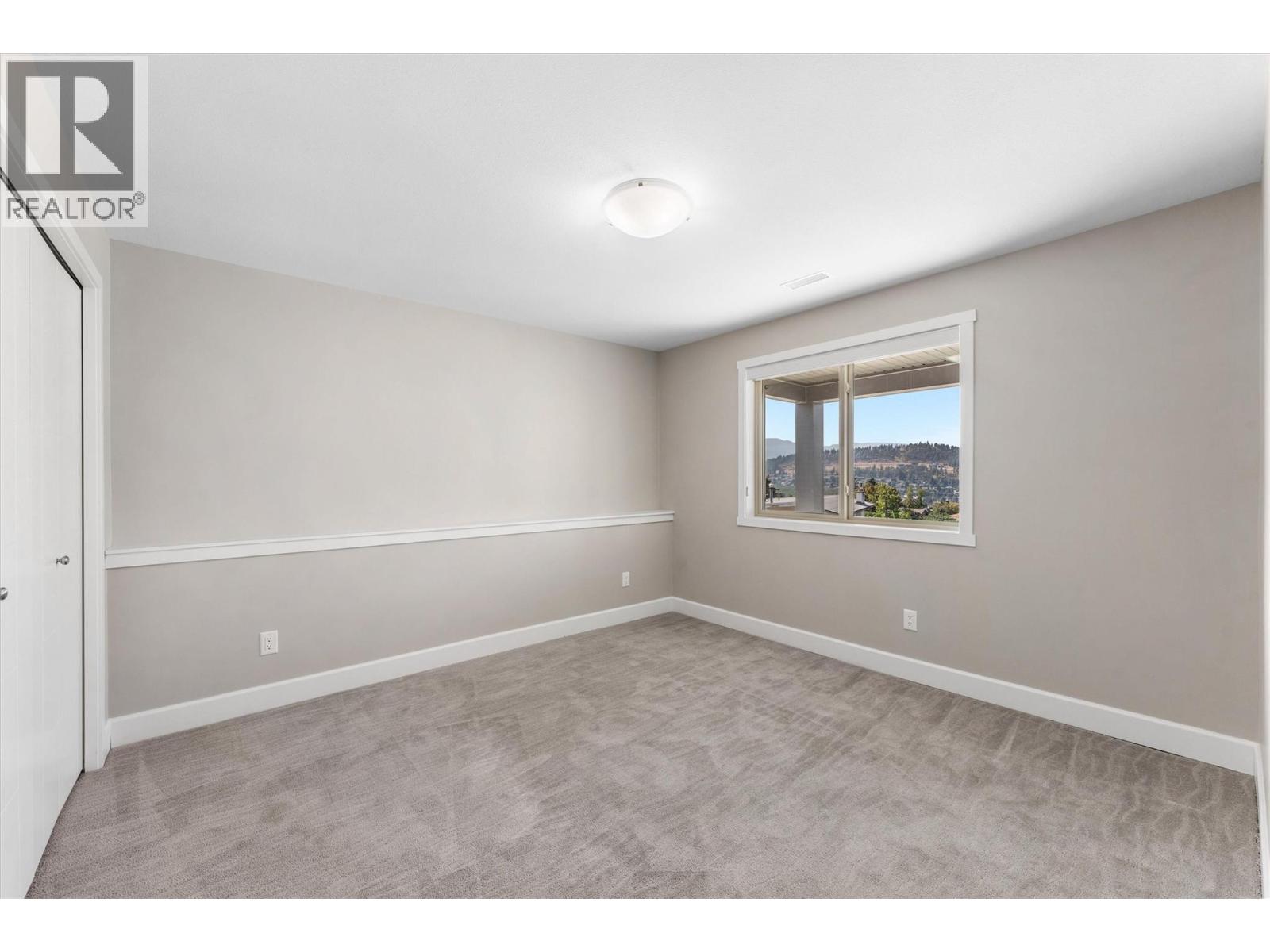 5 1342 Shaunna Road, Kelowna