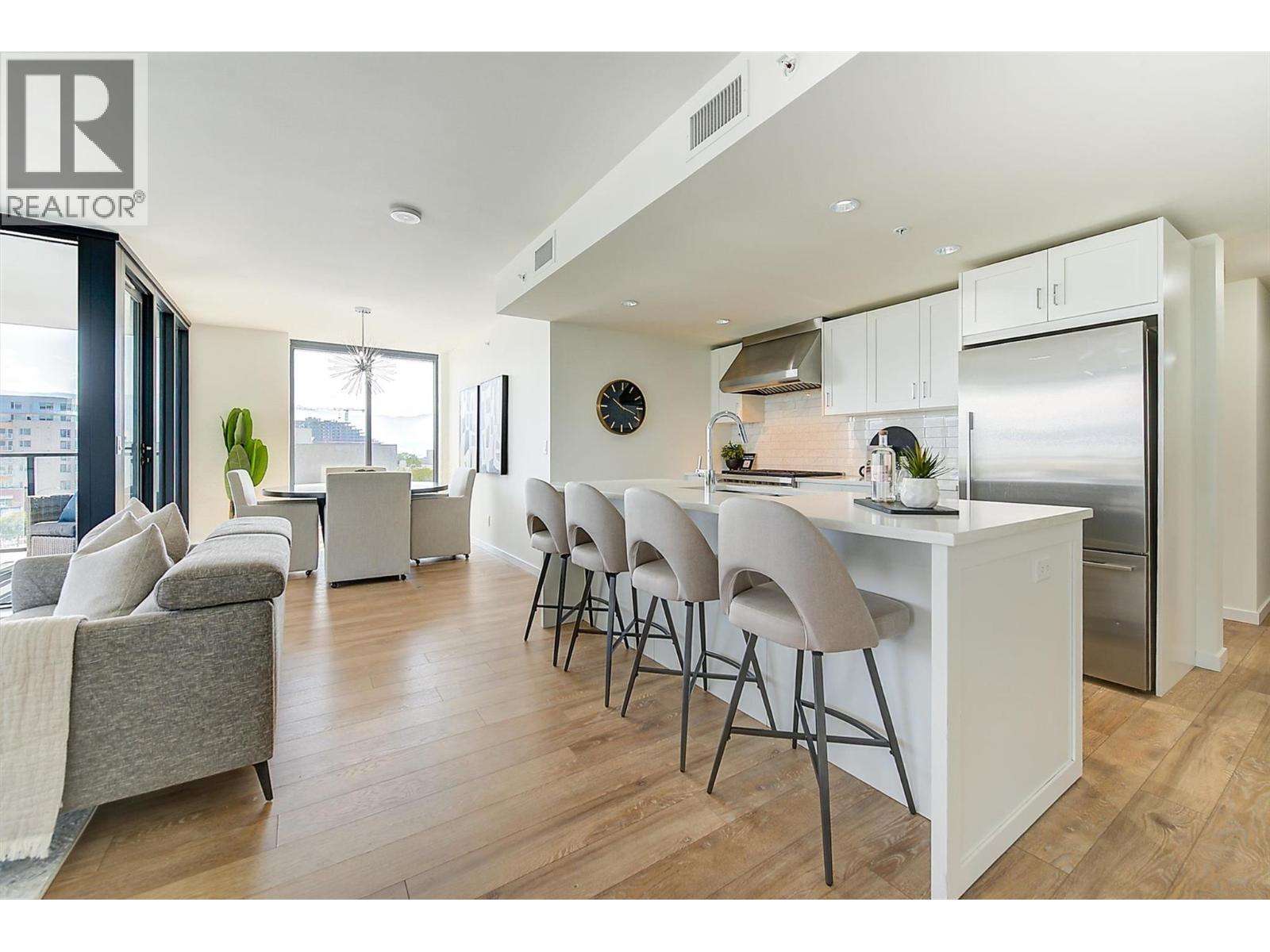 502 485 Groves Avenue, Kelowna