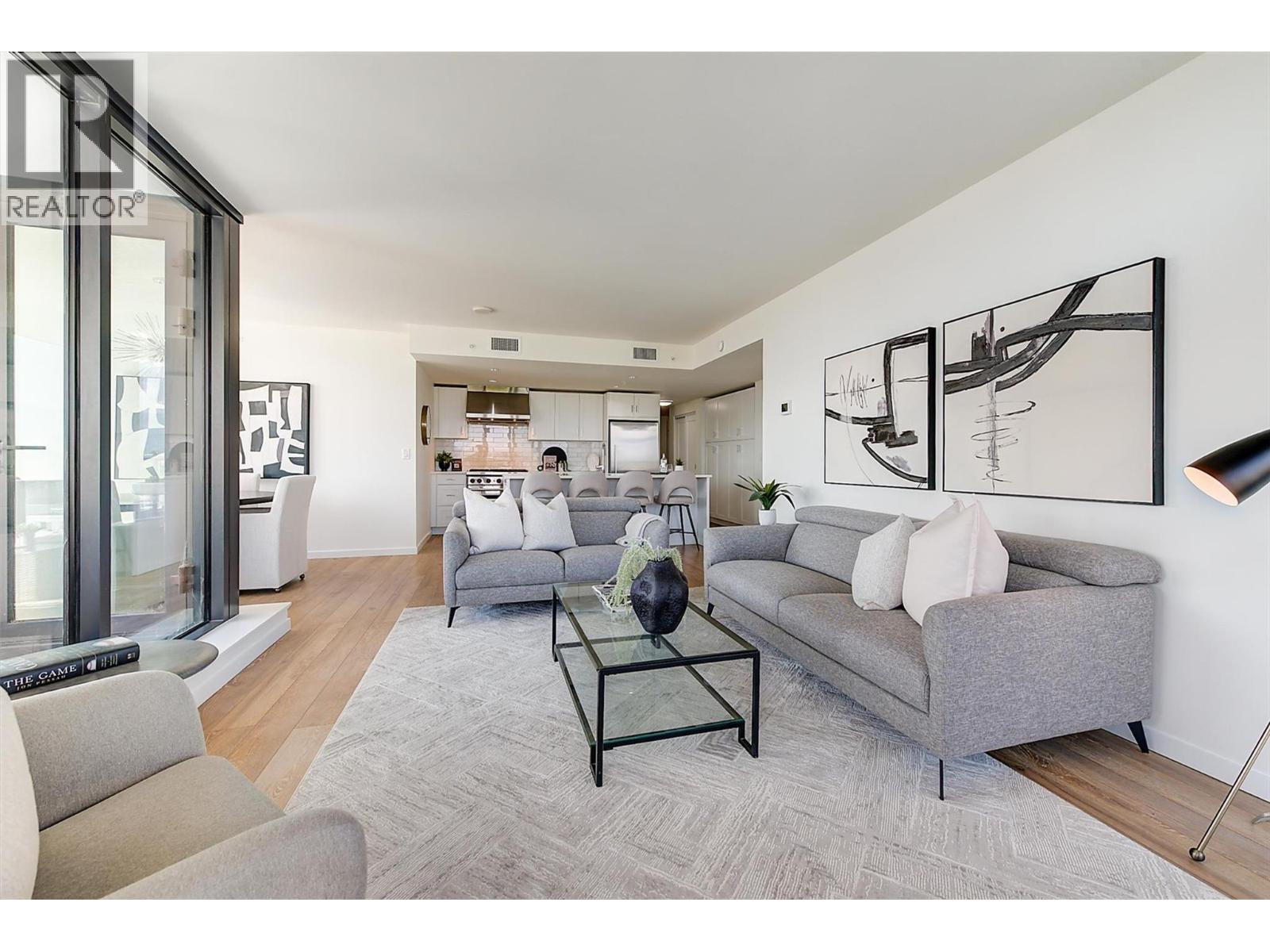 502 485 Groves Avenue, Kelowna