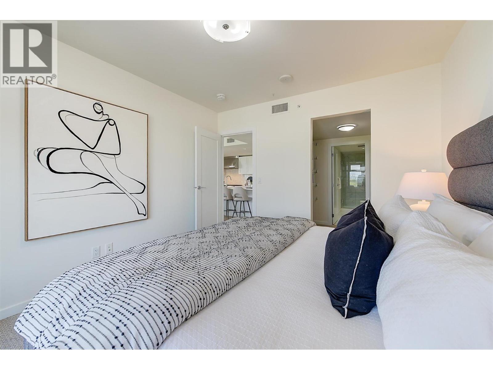502 485 Groves Avenue, Kelowna