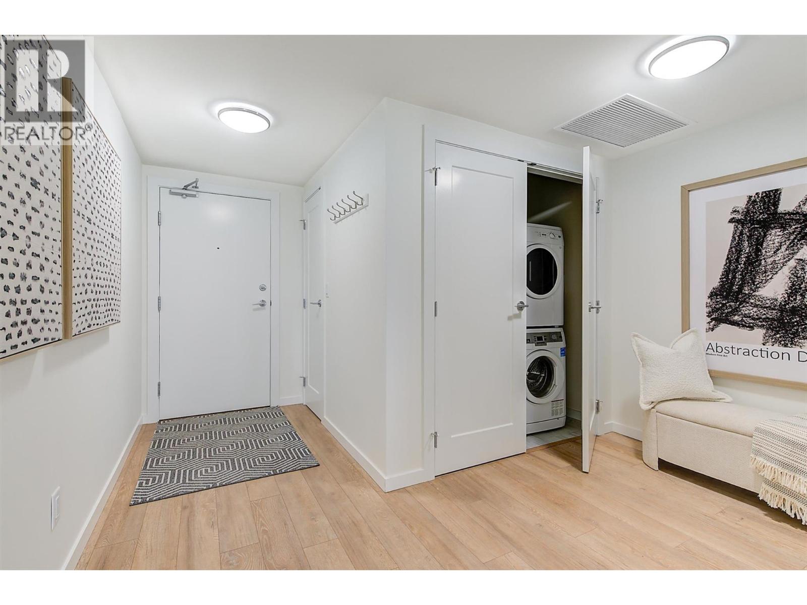 502 485 Groves Avenue, Kelowna
