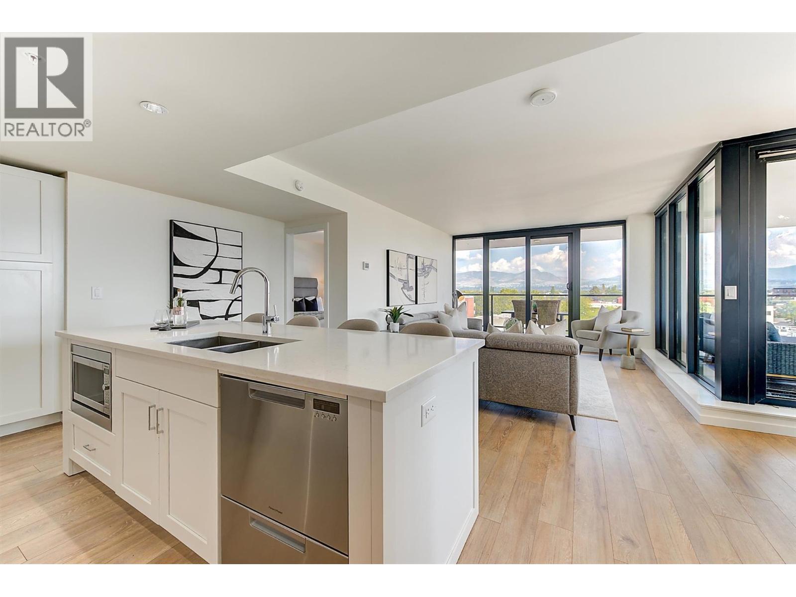 502 485 Groves Avenue, Kelowna