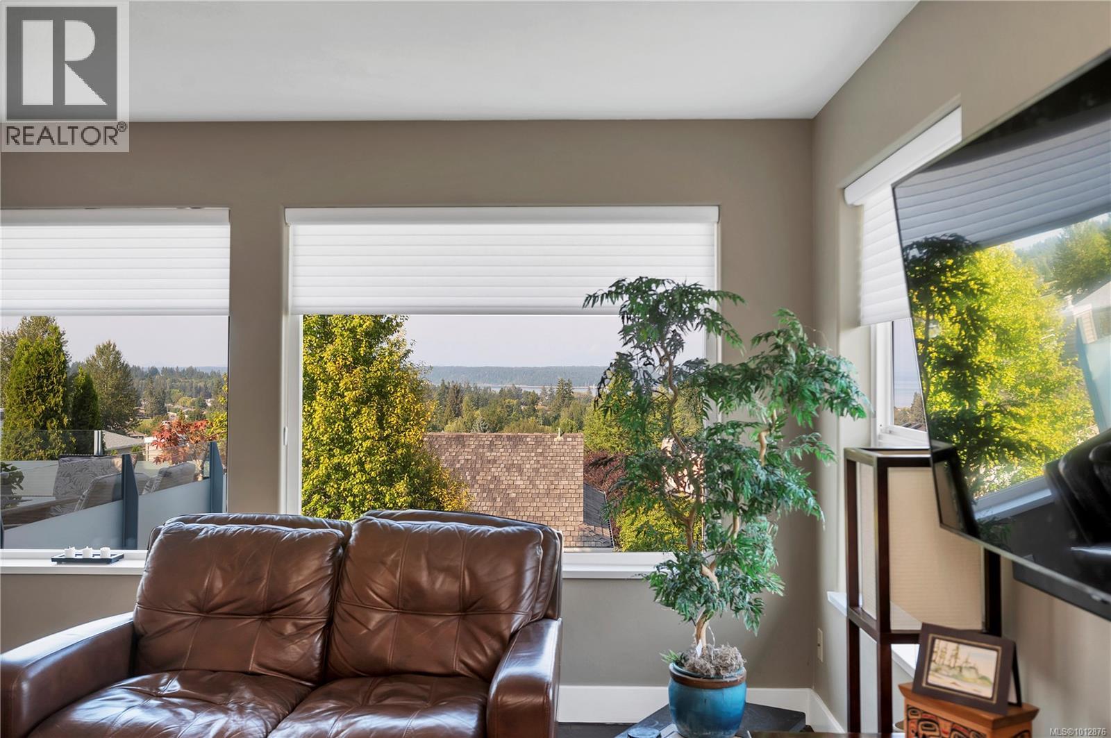 730 Nelson Rd, Campbell River