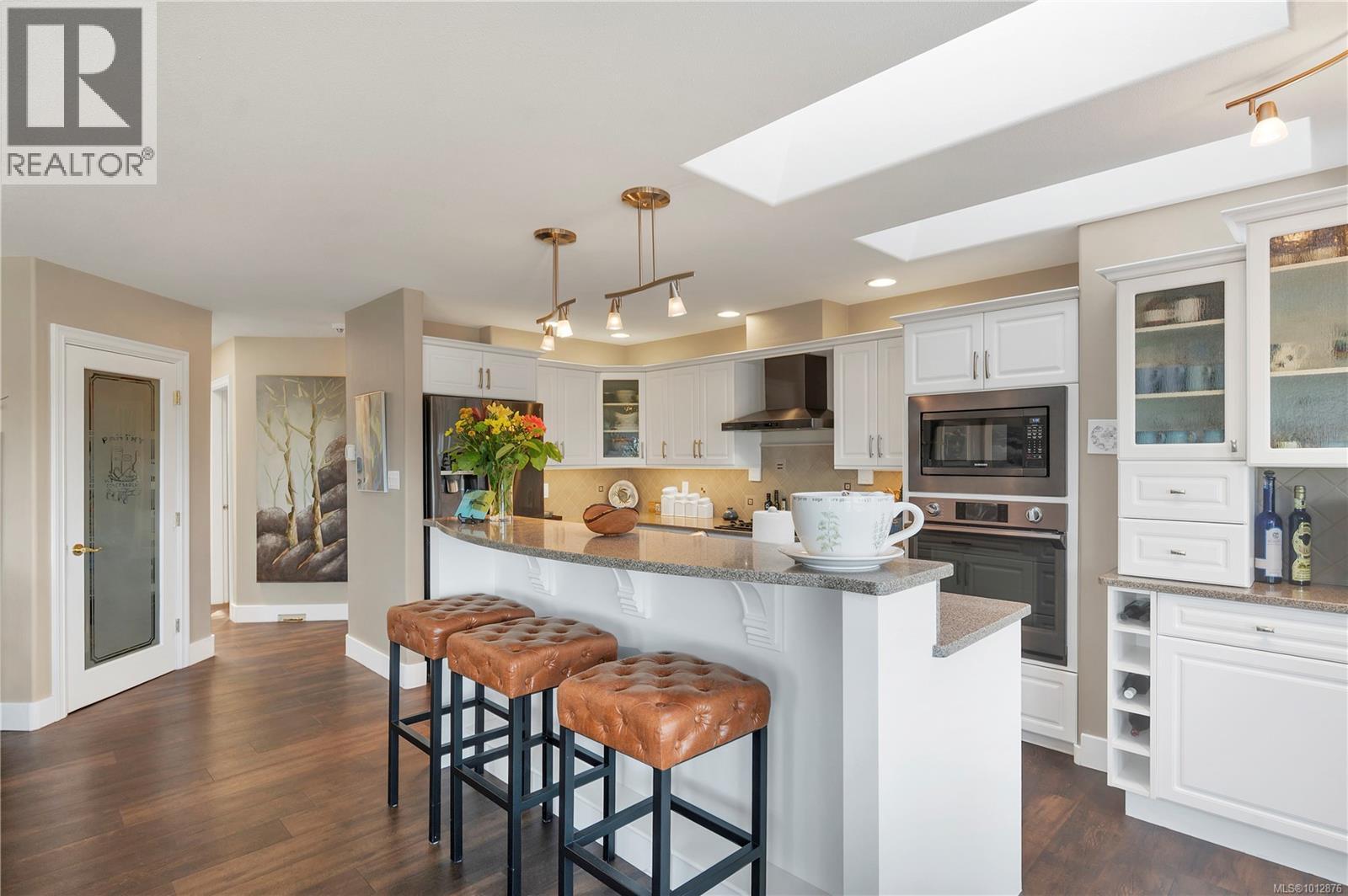 730 Nelson Rd, Campbell River