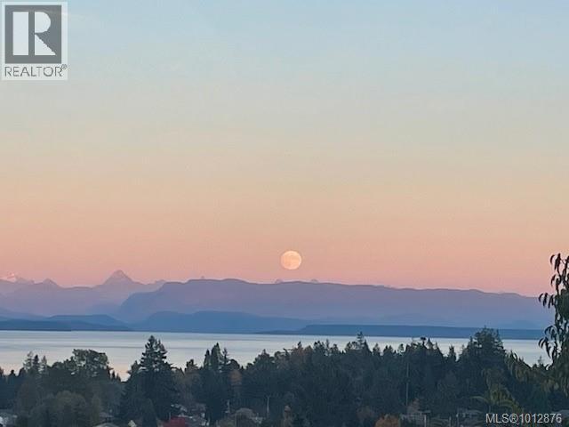 730 Nelson Rd, Campbell River
