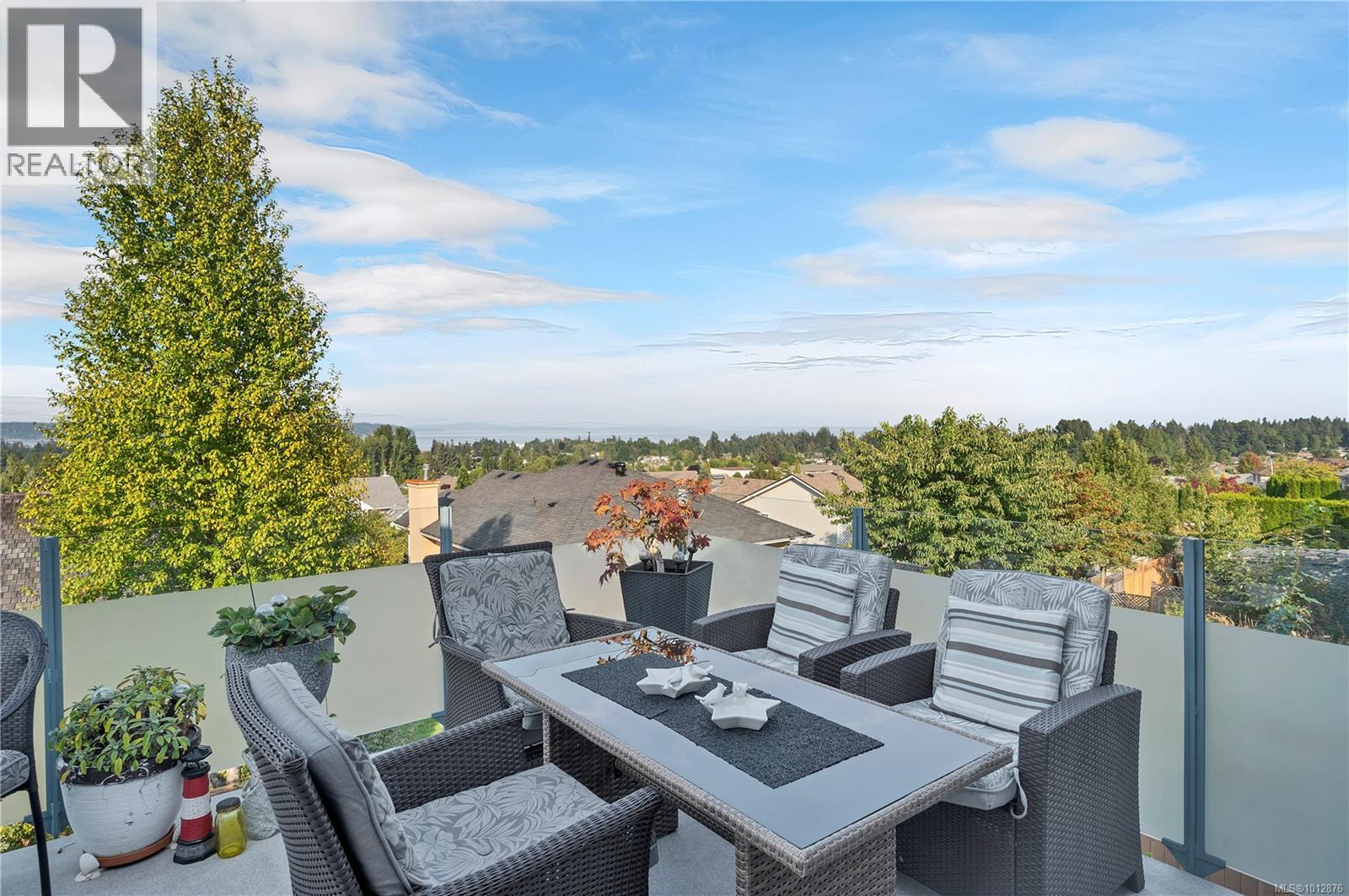 730 Nelson Rd, Campbell River