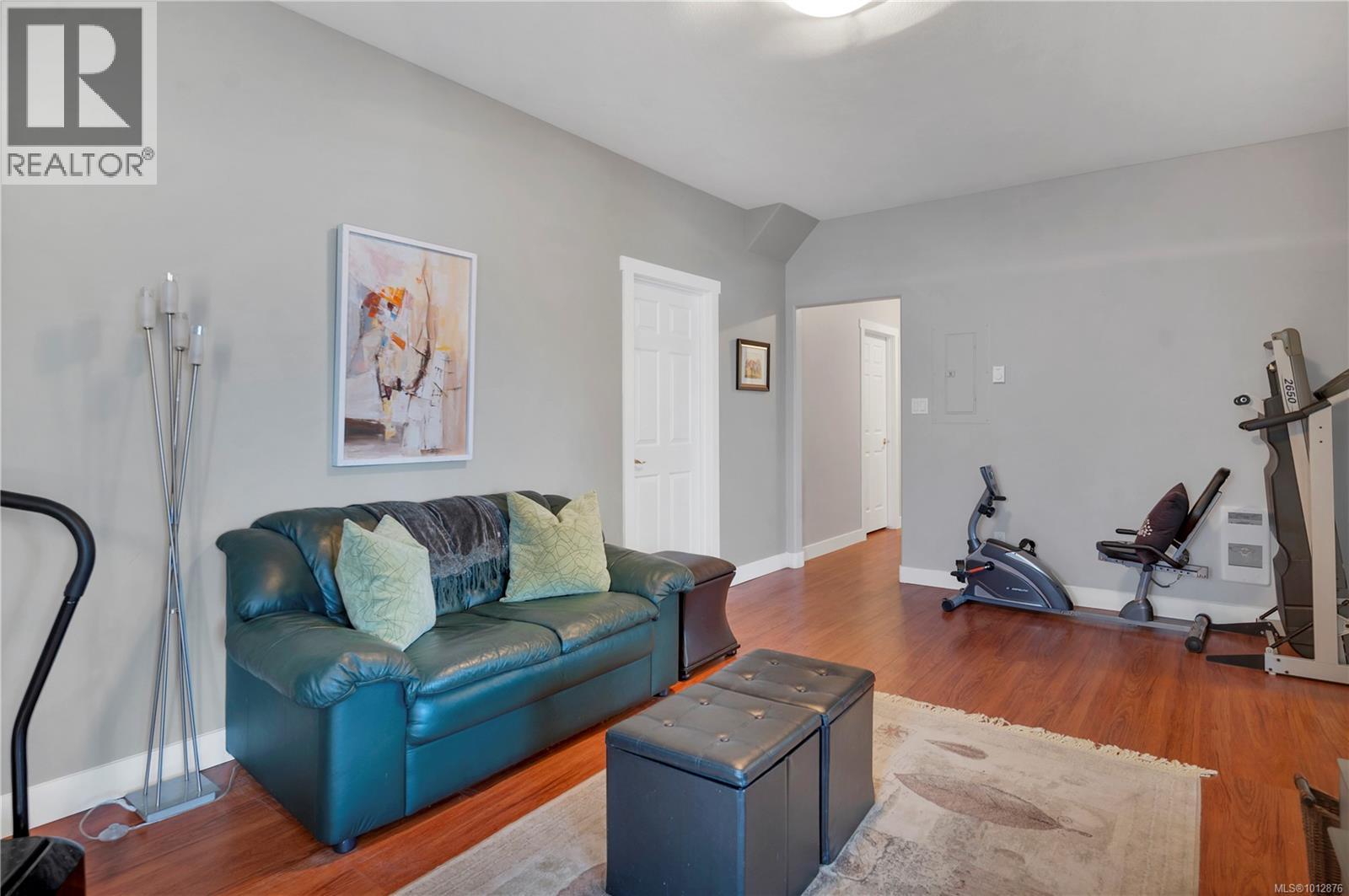 730 Nelson Rd, Campbell River