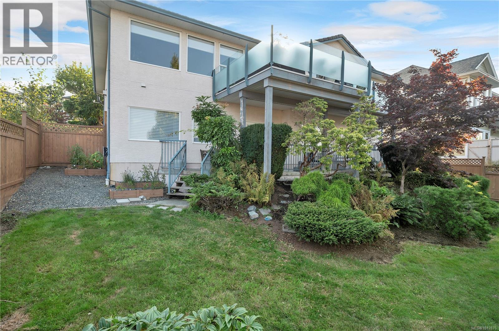 730 Nelson Rd, Campbell River