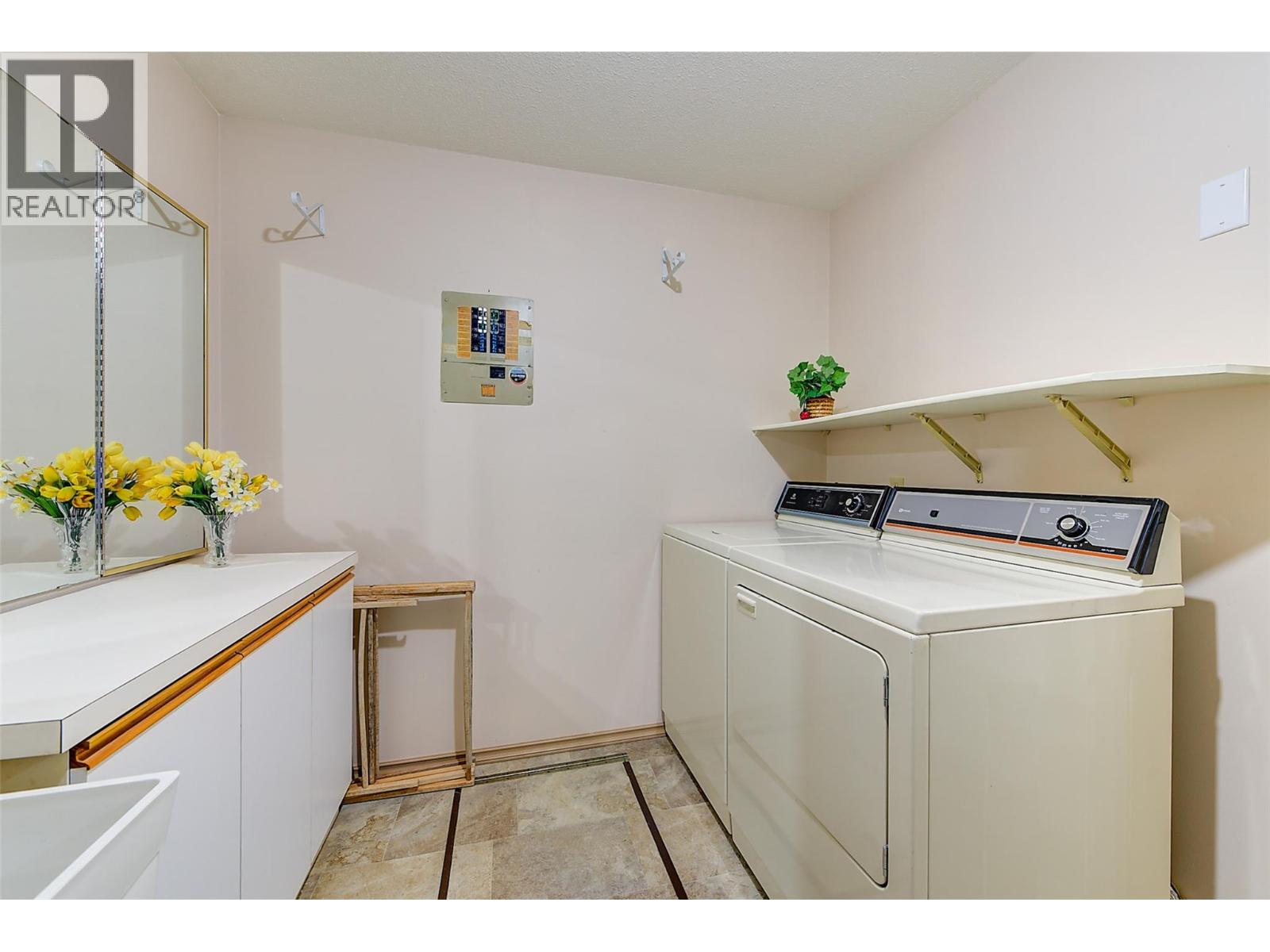 37 1101 Cameron Avenue, Kelowna