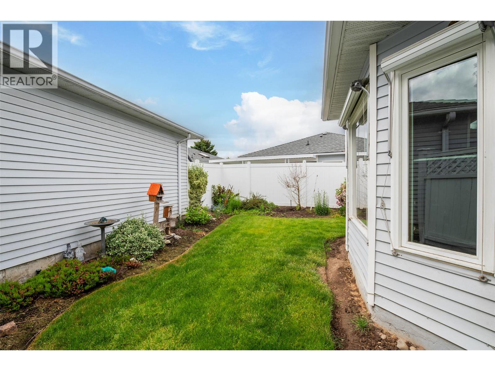 37 1101 Cameron Avenue, Kelowna
