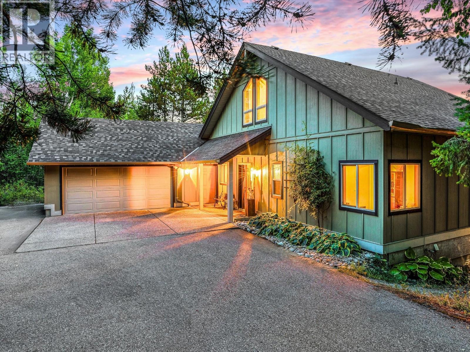  8130 Jackpine Road, Vernon
