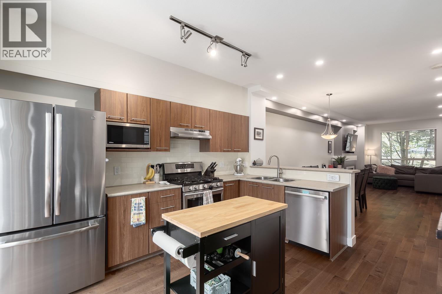113 100 KLAHANIE DRIVE, Port Moody