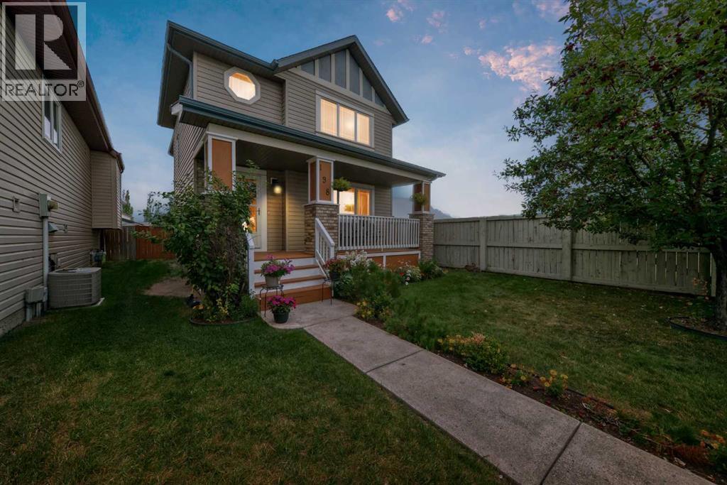 Single Family House for Sale in  Copperfield Gardens SE Copperfield Calgary 