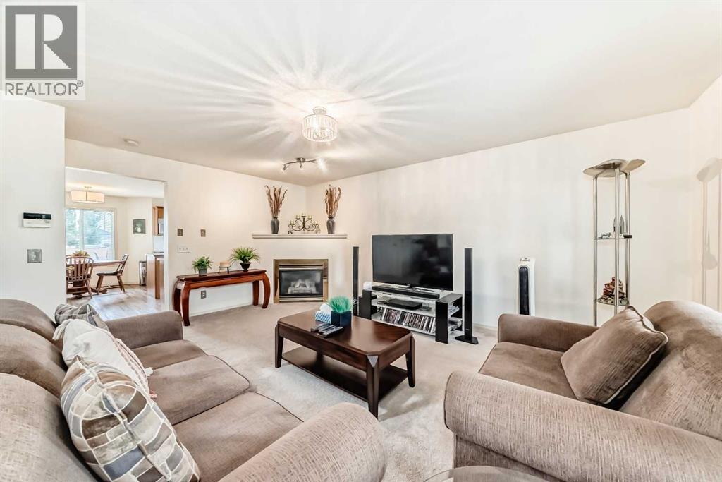 Single Family House for Sale in  Copperfield Gardens SE Copperfield Calgary 