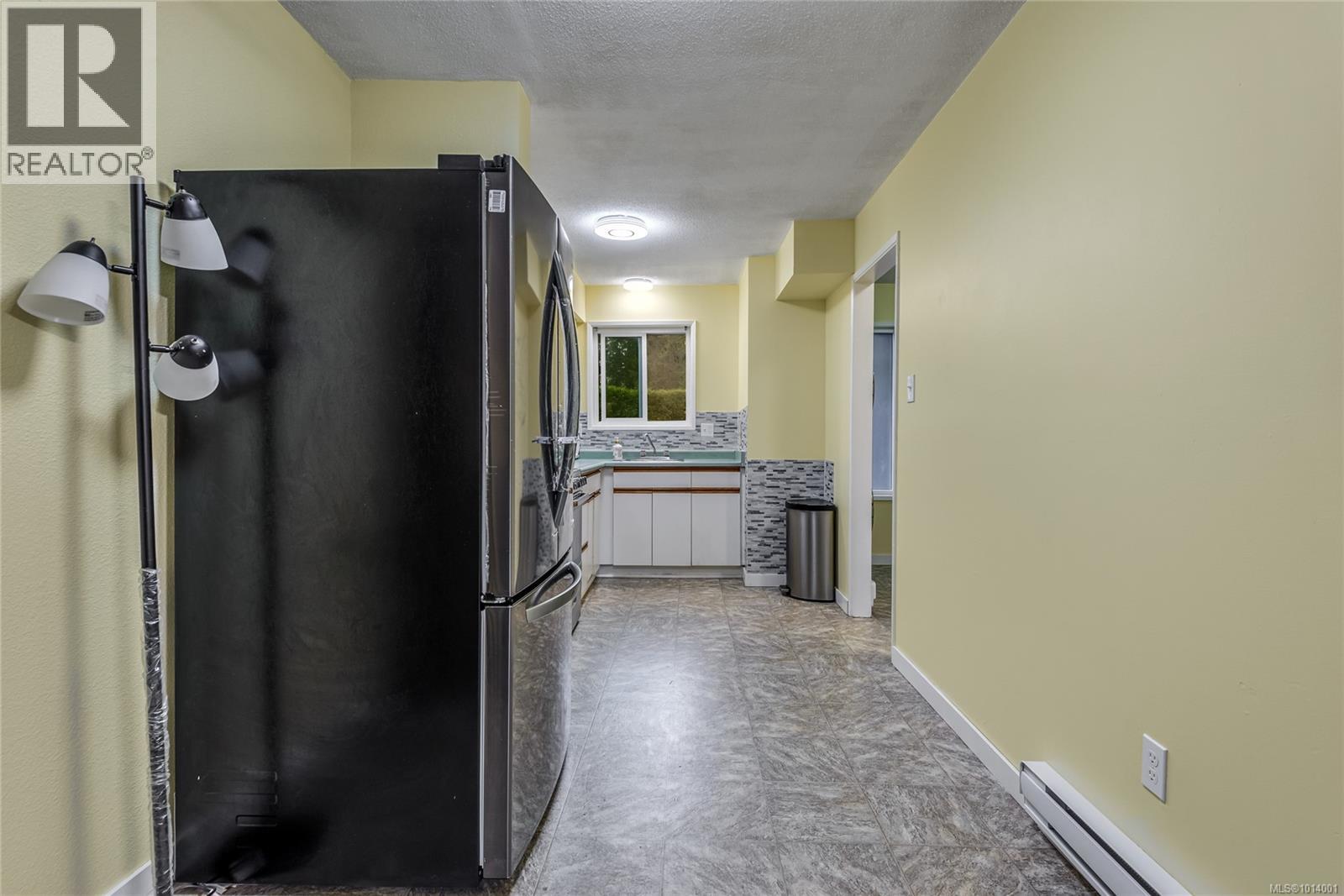 1 158 Back Rd, Courtenay