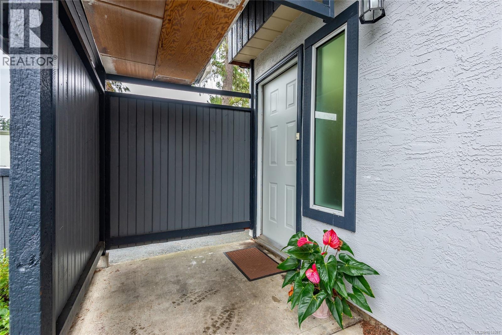 1 158 Back Rd, Courtenay