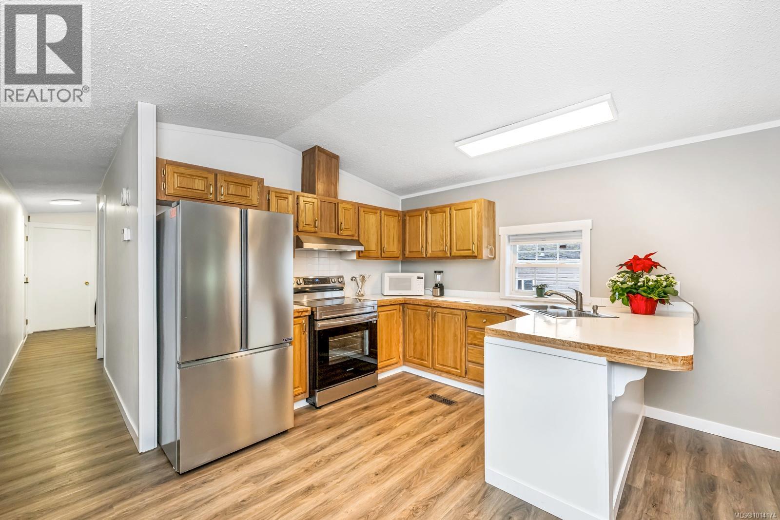 32 7021 Grant Rd, Sooke