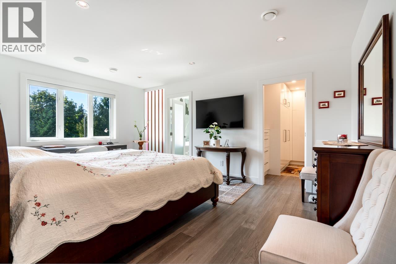4399 HIGHLAND BOULEVARD, North Vancouver