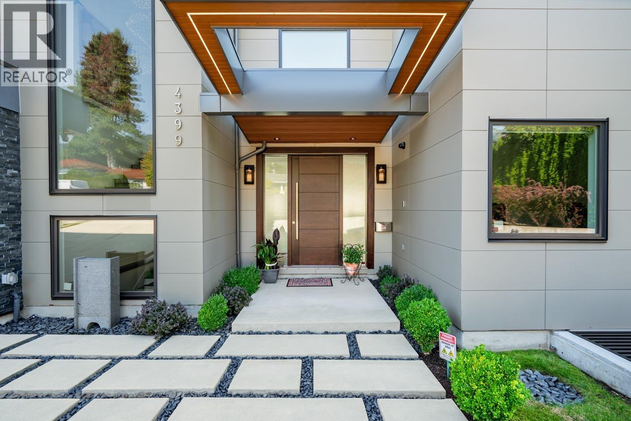 4399 HIGHLAND BOULEVARD, North Vancouver
